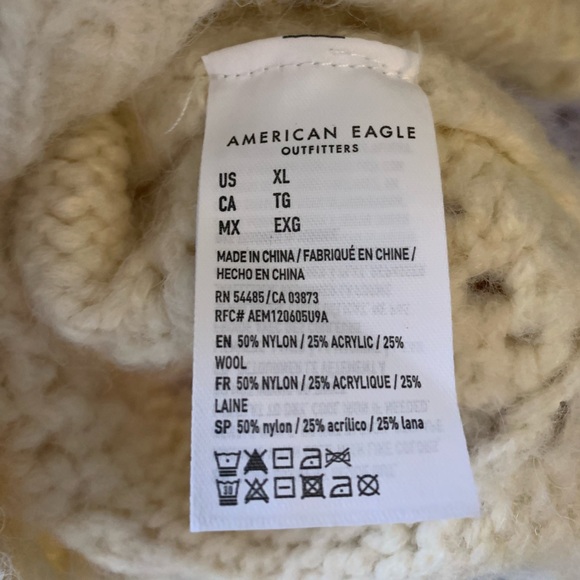 NWT AE Oversized Pointelle Sweater - XL - Picture 7 of 8